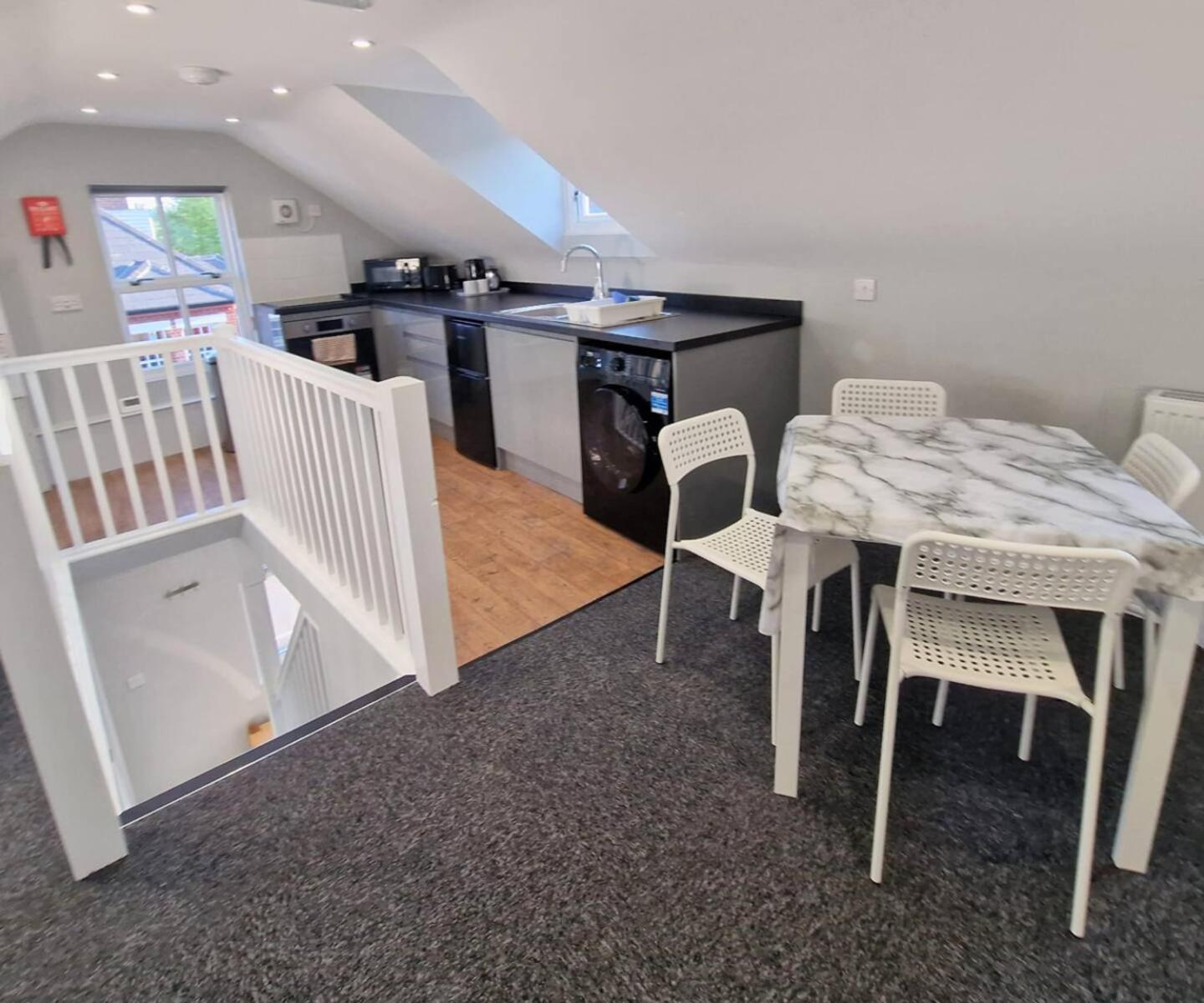 1St Floor Riverview Duplex Flat With Parking NWI Zimmer foto